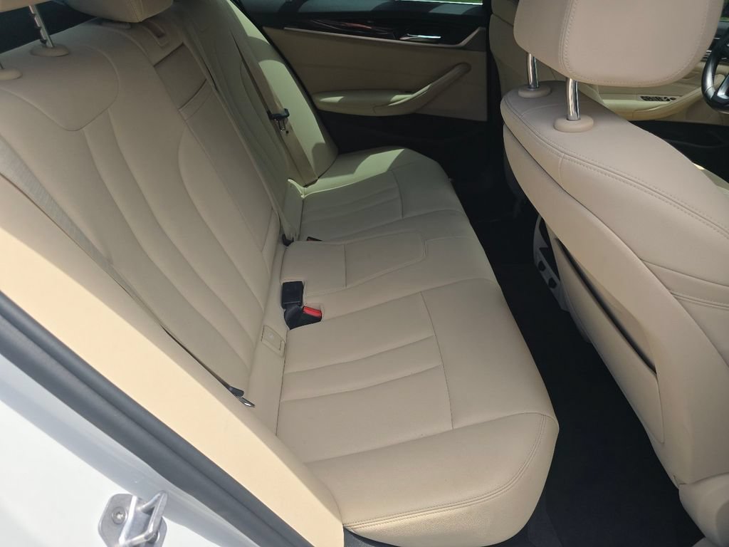 Used 2017 BMW 530i xDrive AWD/4WD image 17