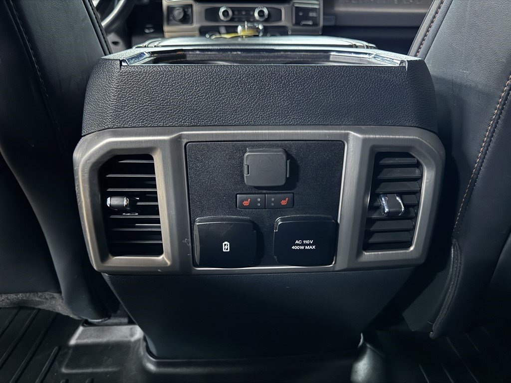 Used 2022 Ford F350 Platinum w/ FX4 Off-Road Package AWD/4WD image 29
