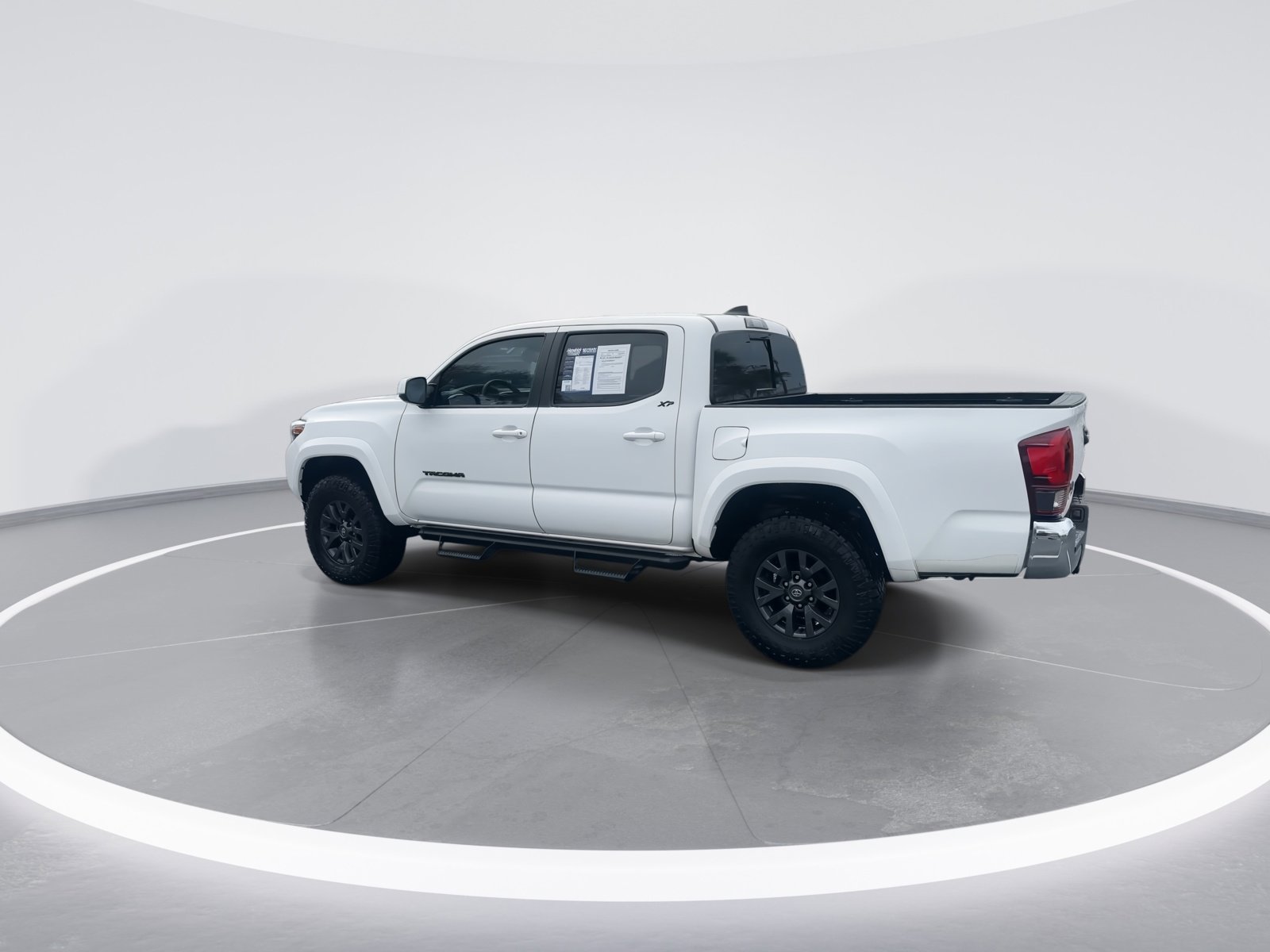 Used 2023 Toyota Tacoma SR5 image 7