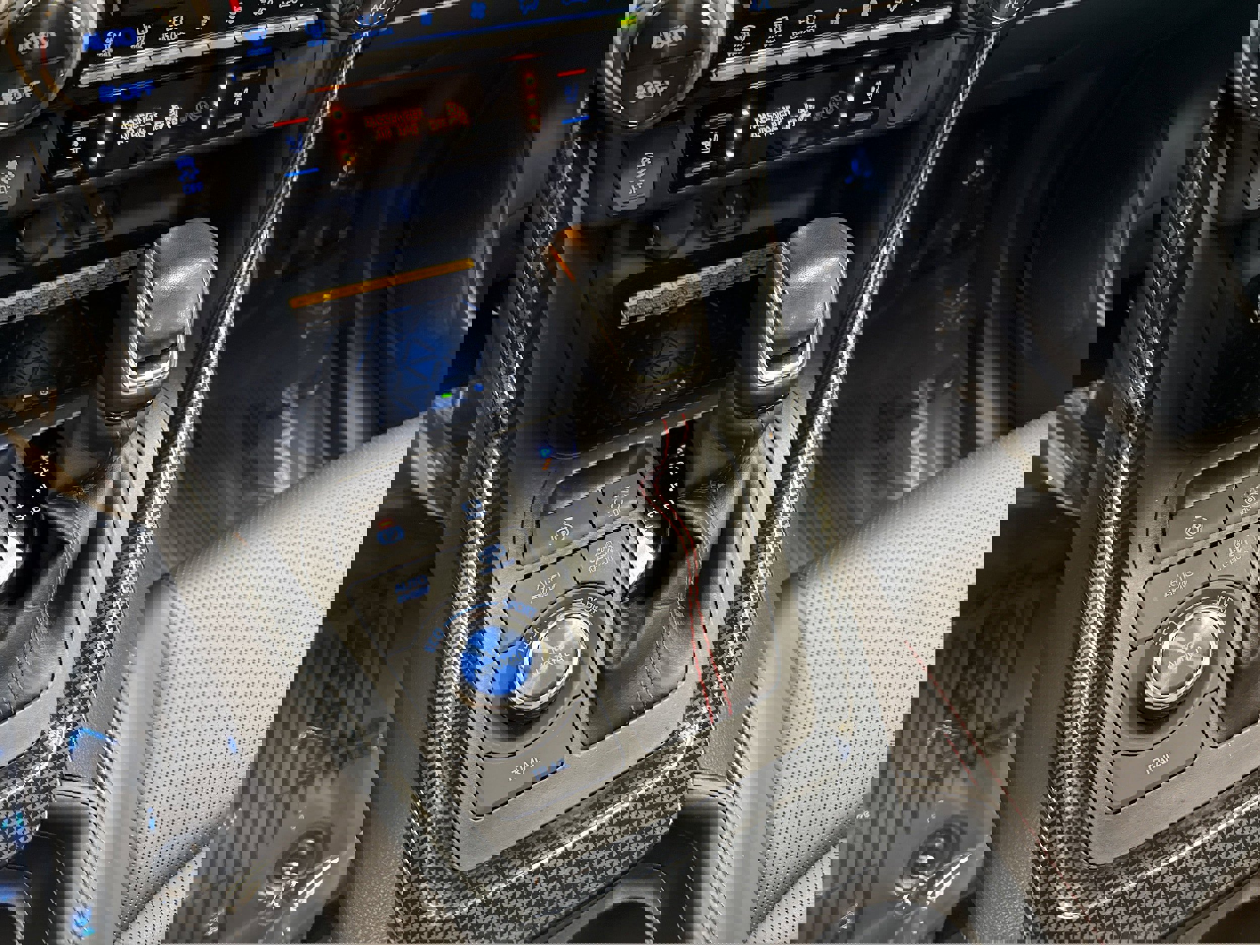 Used 2021 Toyota RAV4 XSE w/ Premium Package image 52