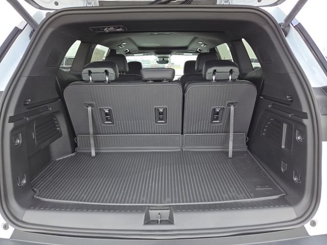 New 2026 GMC Acadia AT4 w/ Luxury Package AWD/4WD image 21