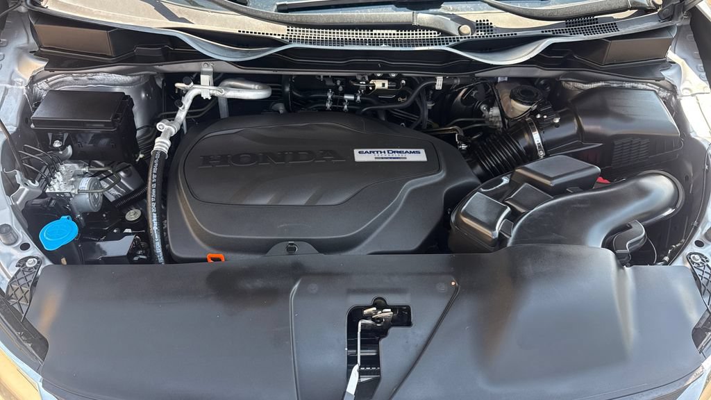 Used 2018 Honda Odyssey Elite image 14