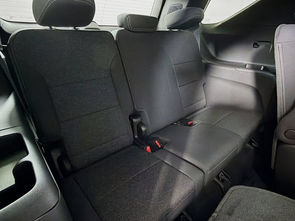 New 2026 Chevrolet Traverse LT w/ LPO, Floor Liner Package AWD/4WD image 22