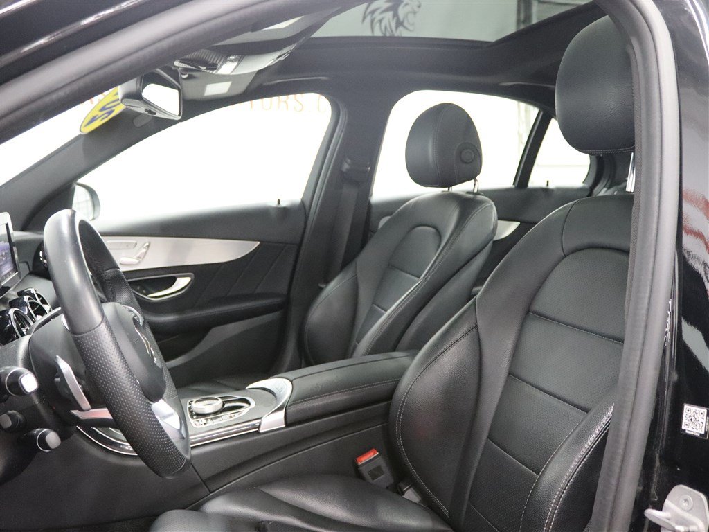 Used 2018 Mercedes-Benz C 300 4MATIC Sedan image 14