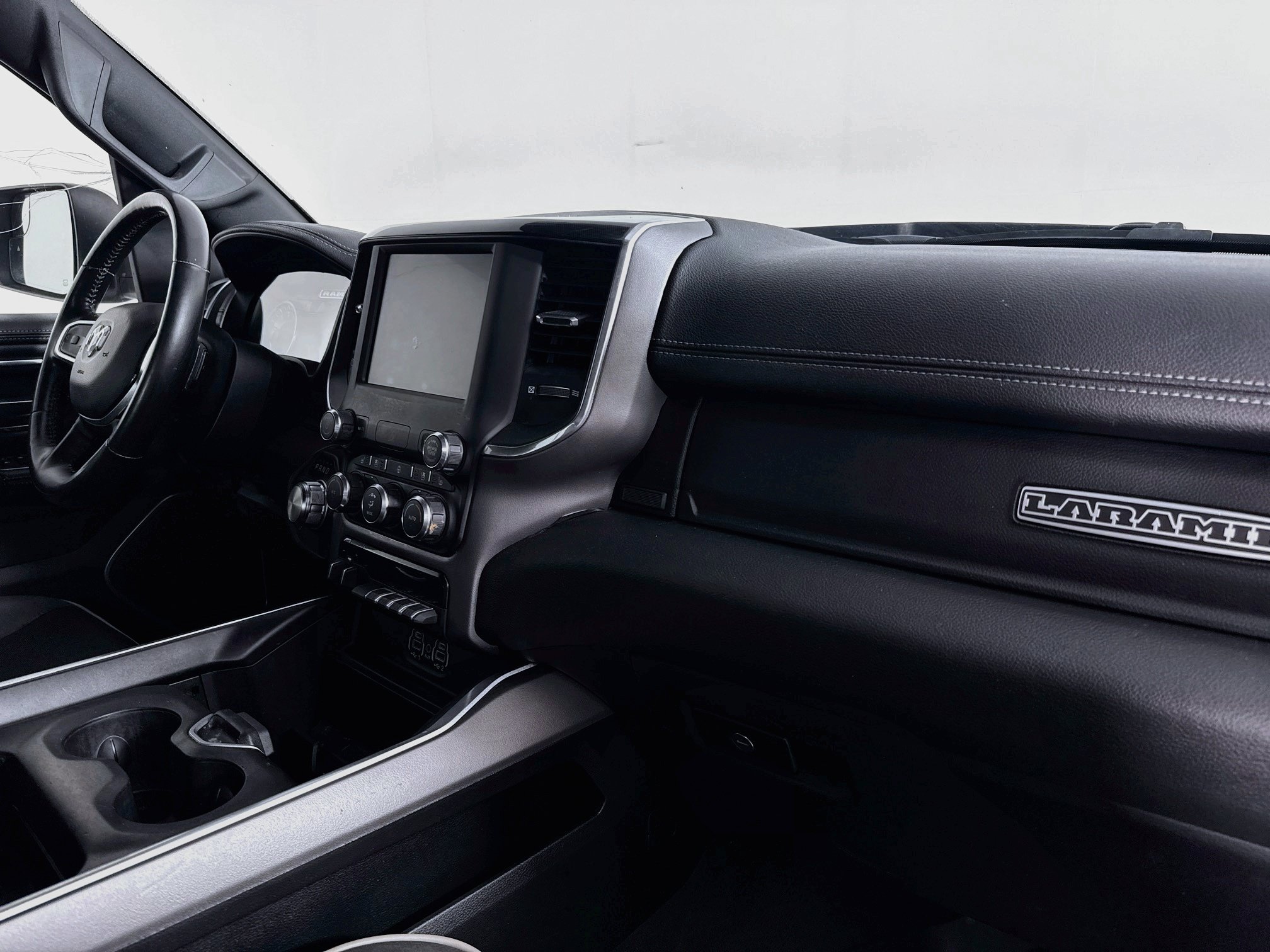 Used 2022 RAM 1500 Laramie w/ Sport Appearance Package RWD image 28