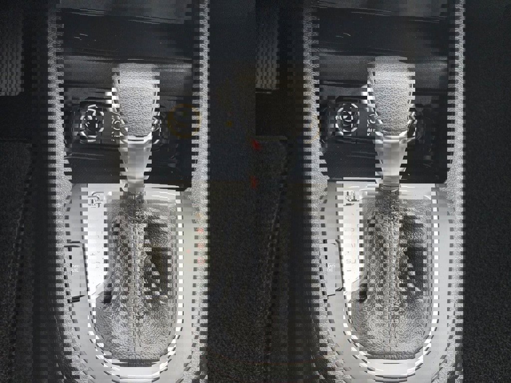 Used 2021 Kia Forte LXS image 14