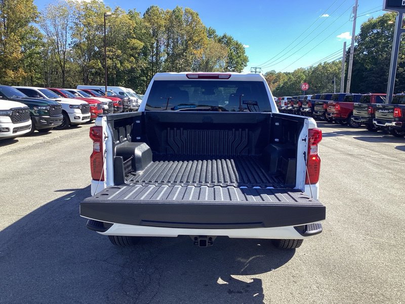 New 2026 Chevrolet Silverado 1500 Custom AWD/4WD image 15