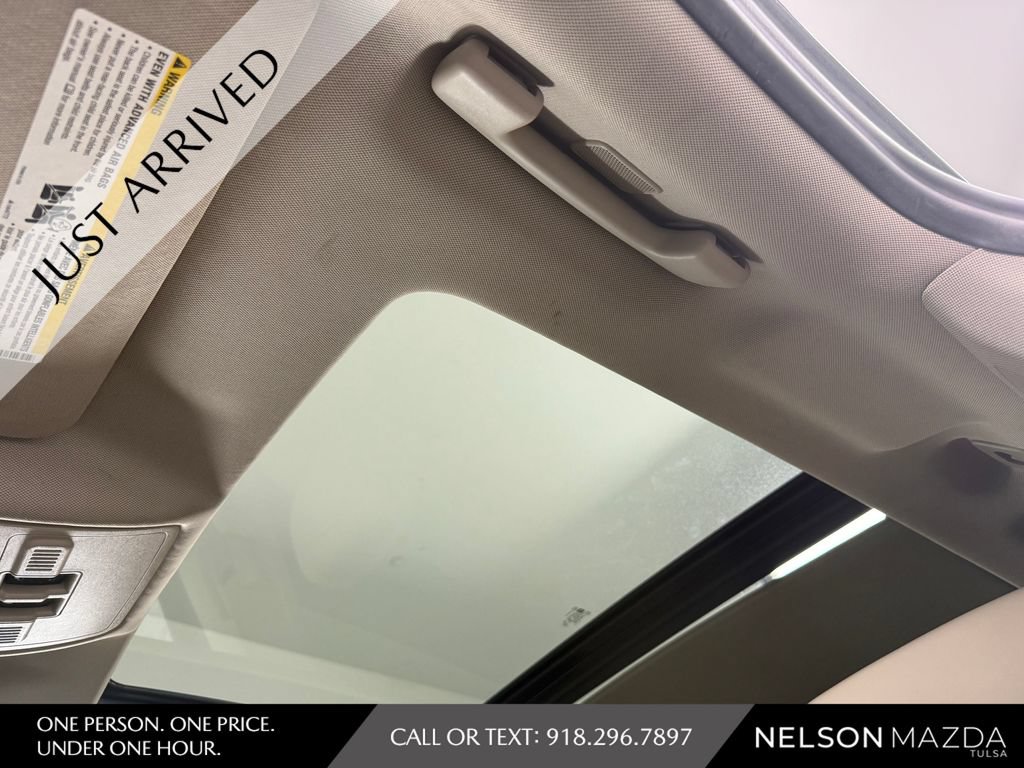 Used 2013 Cadillac SRX Premium AWD/4WD image 34