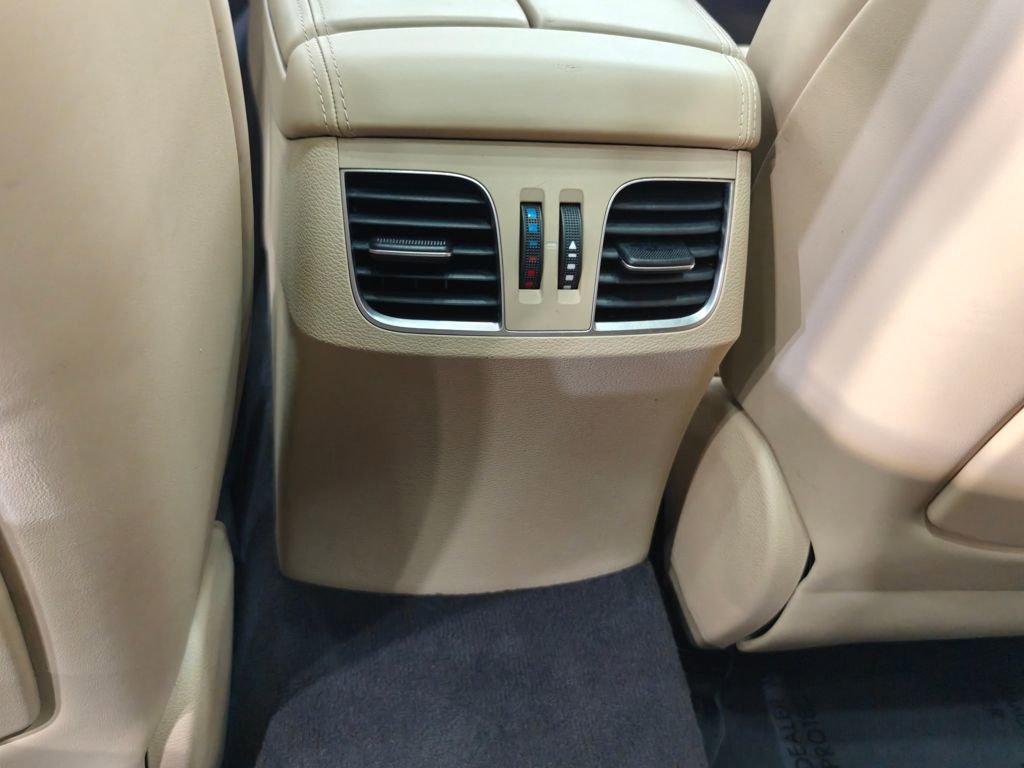 Used 2015 Hyundai Genesis 3.8 w/ Option Group 04 image 32