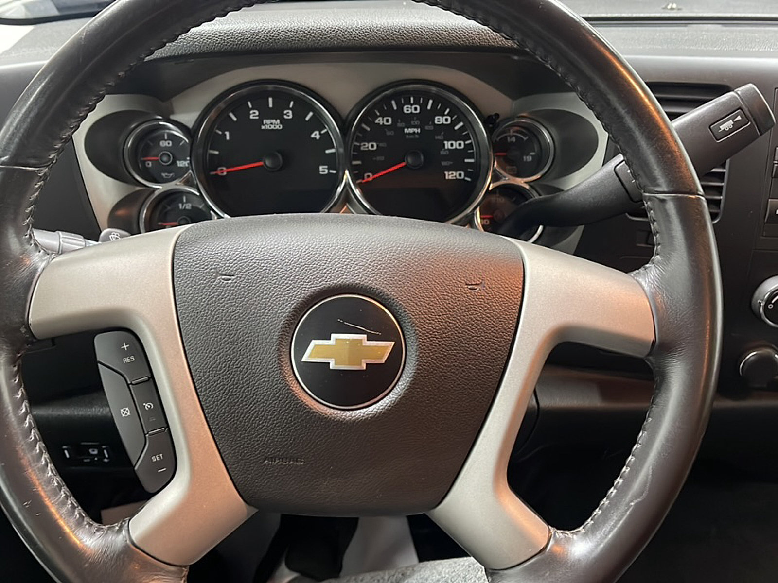 Used 2014 Chevrolet Silverado 2500 LT AWD/4WD image 4