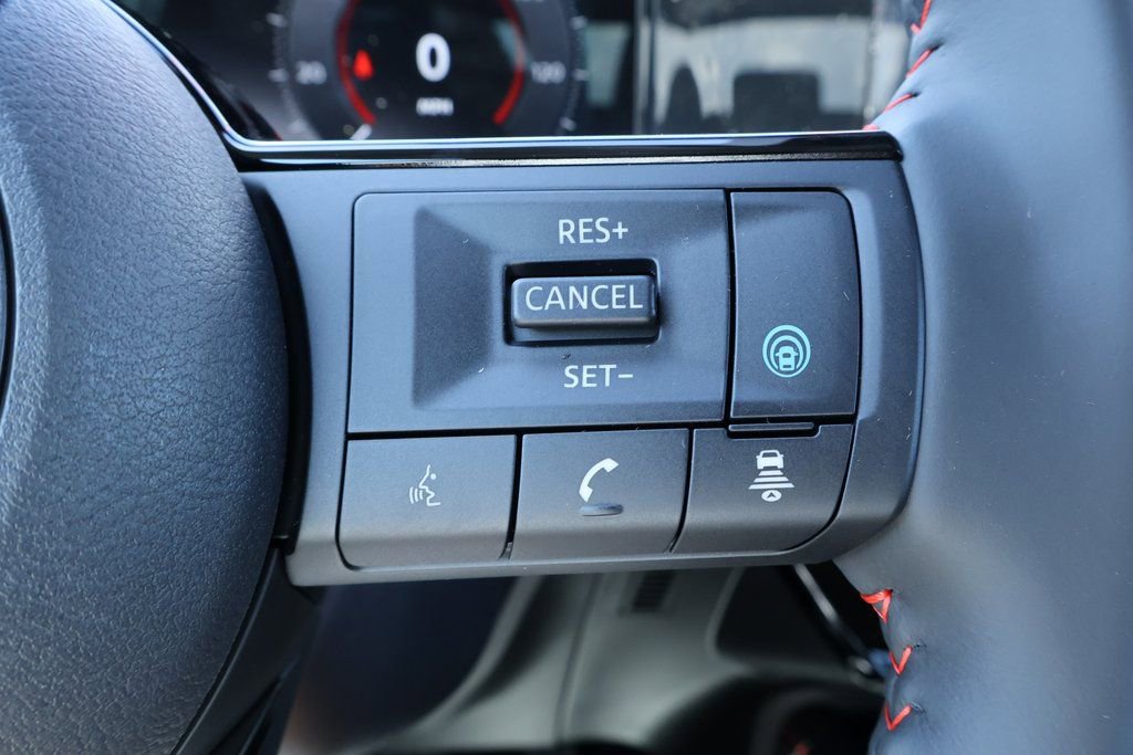 New 2026 Nissan Kicks SR w/ Cold Weather Package image 11