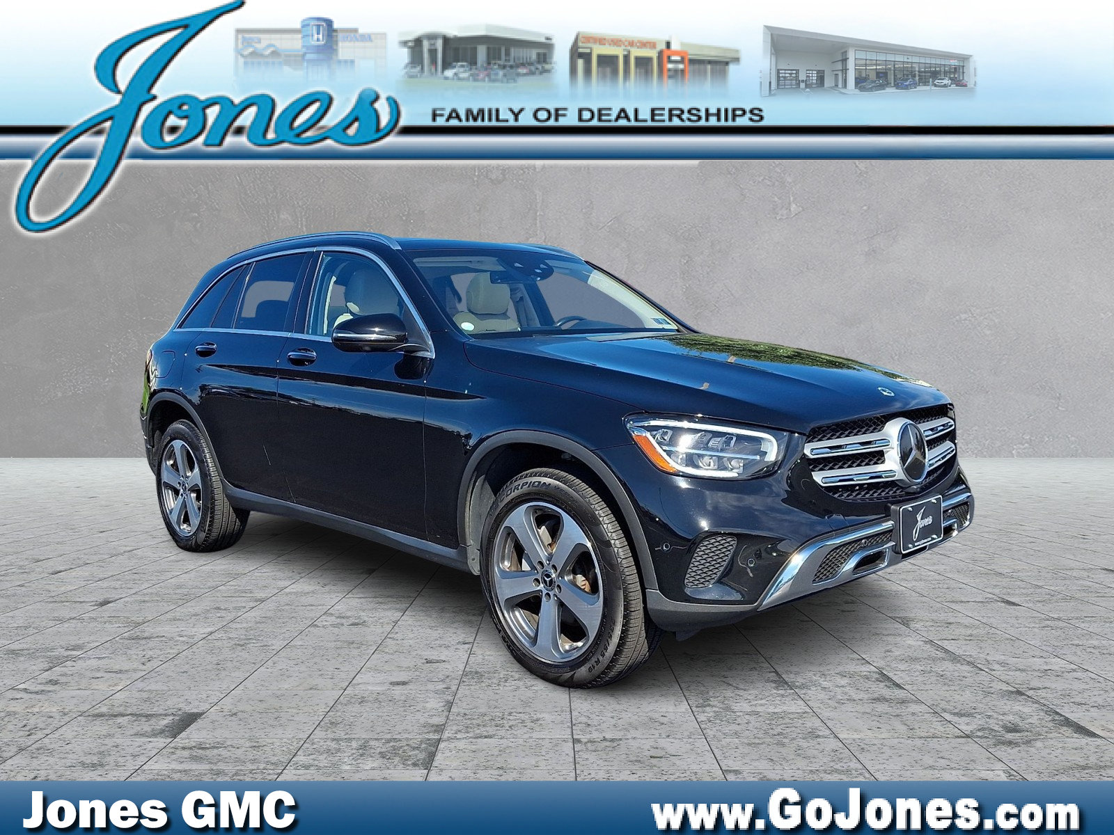 Used 2022 Mercedes-Benz GLC 300 4MATIC image 1