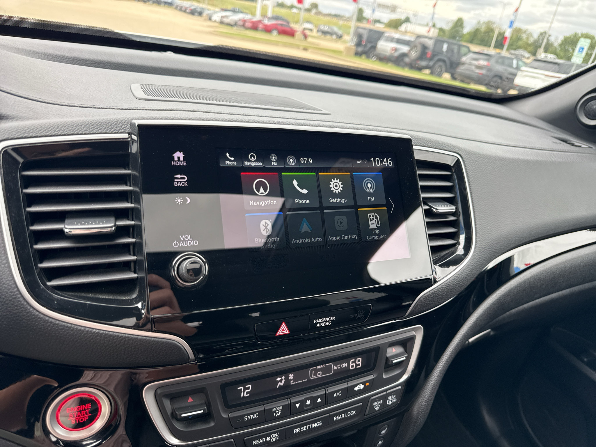 Used 2024 Honda Passport Black Edition image 16