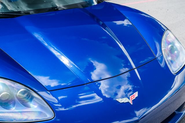 Used 2006 Chevrolet Corvette Convertible RWD image 24