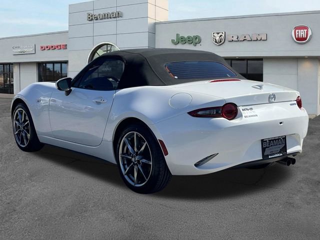 Used 2022 MAZDA MX-5 Miata Grand Touring RWD image 5