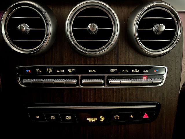 Used 2022 Mercedes-Benz GLC 300 GLC 300 image 21