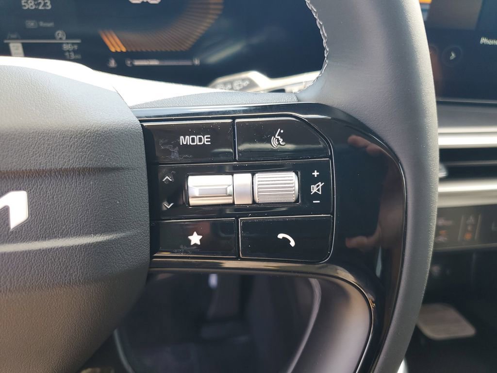 New 2026 Kia Sorento S image 13