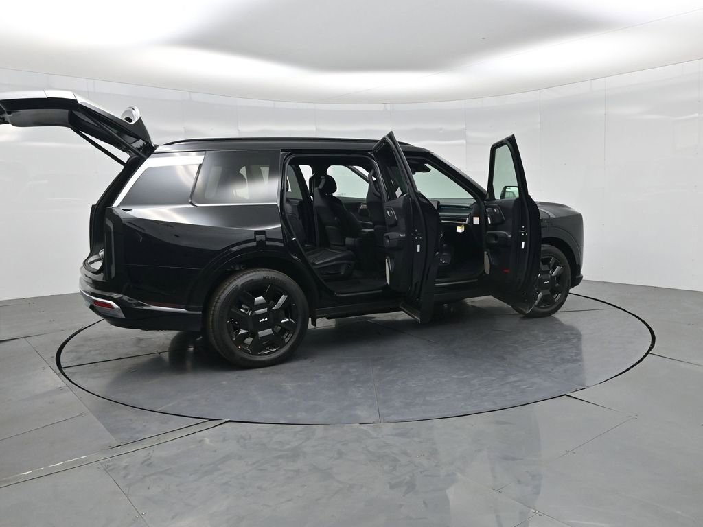 New 2027 Kia Telluride LX w/ Towing Package FWD image 4