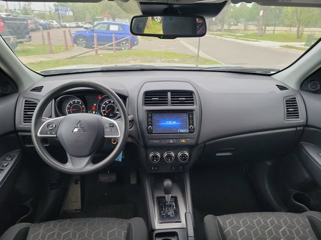 Used 2024 Mitsubishi Outlander Sport ES AWD/4WD image 24