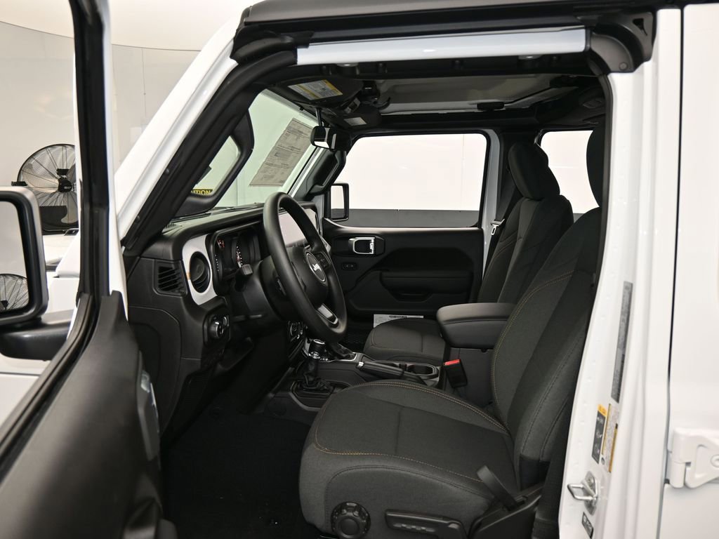 New 2026 Jeep Gladiator Sport AWD/4WD image 11