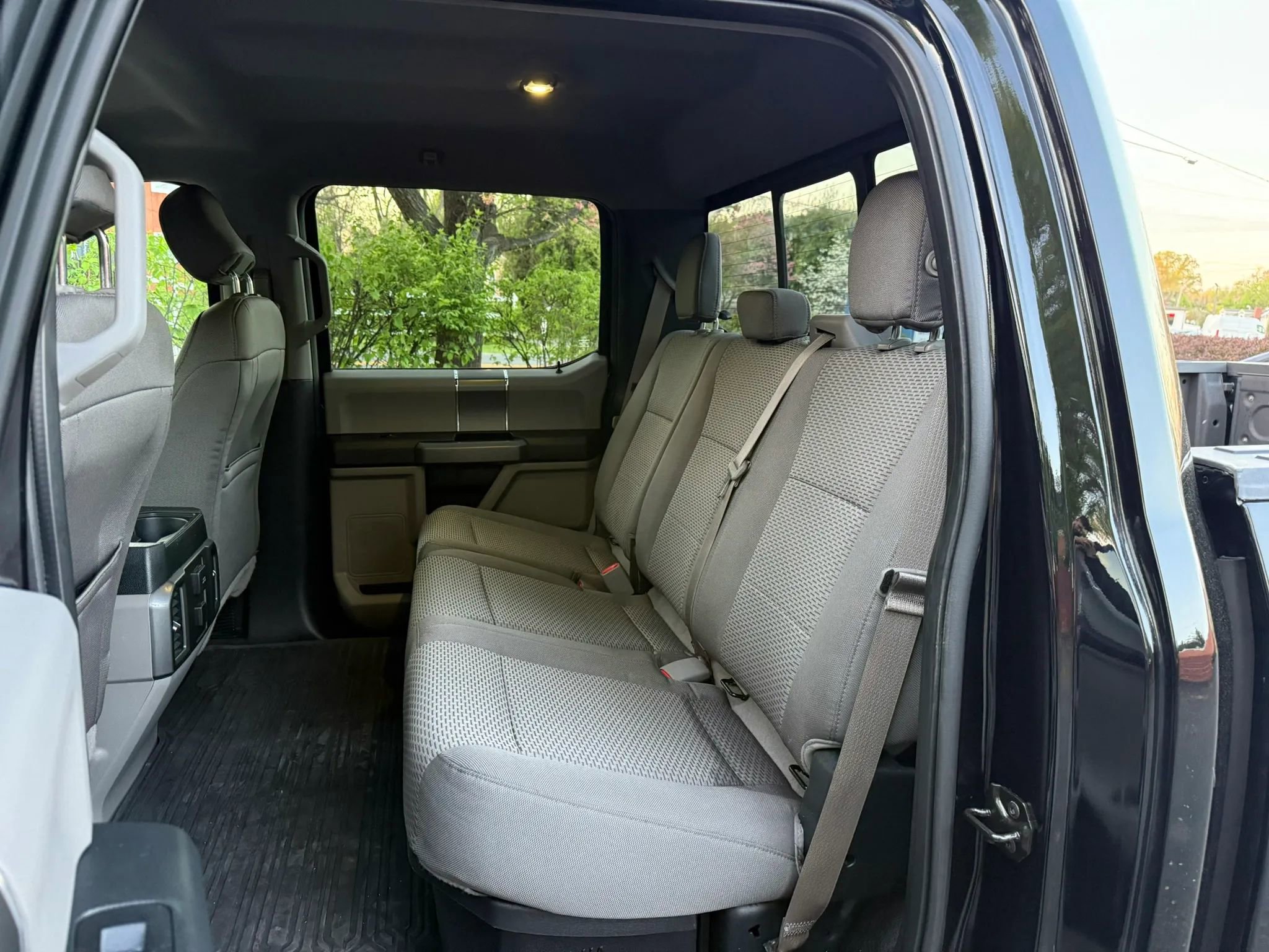 Used 2016 Ford F150 XLT w/ Equipment Group 302A Luxury image 14