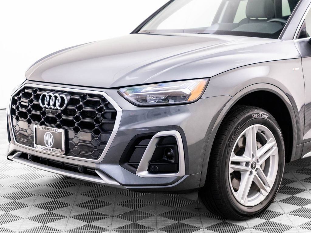 Used 2024 Audi Q5 e Premium Plus w/ Premium Plus Package image 37