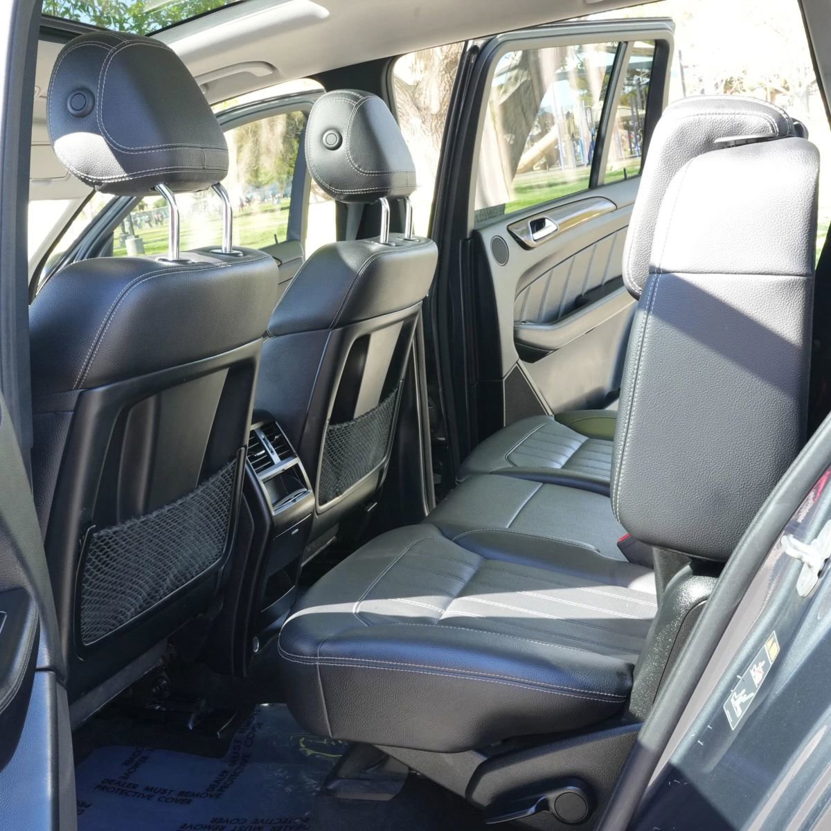 Used 2015 Mercedes-Benz GL 320 BlueTEC 4MATIC image 9
