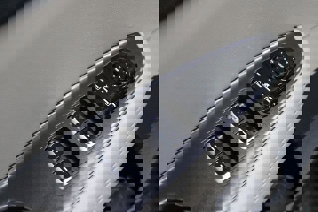 Used 2016 Kia Optima LX image 9