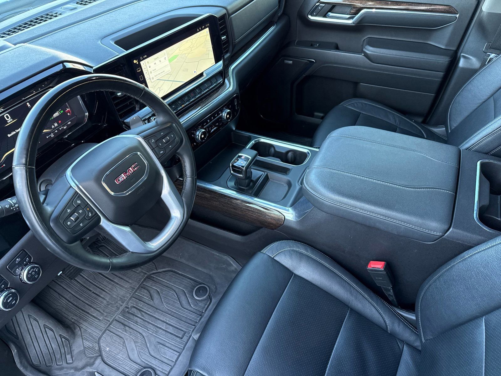 Used 2023 GMC Sierra 1500 Elevation w/ Preferred Package image 10