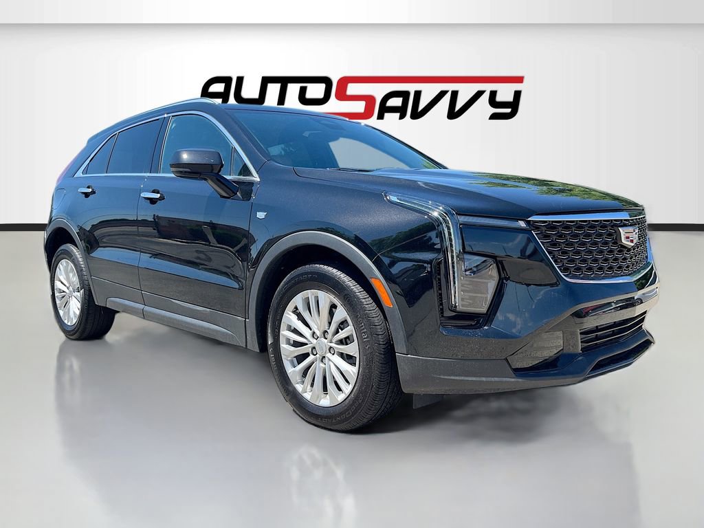 Used 2024 Cadillac XT4 Luxury w/ Cold Weather Package