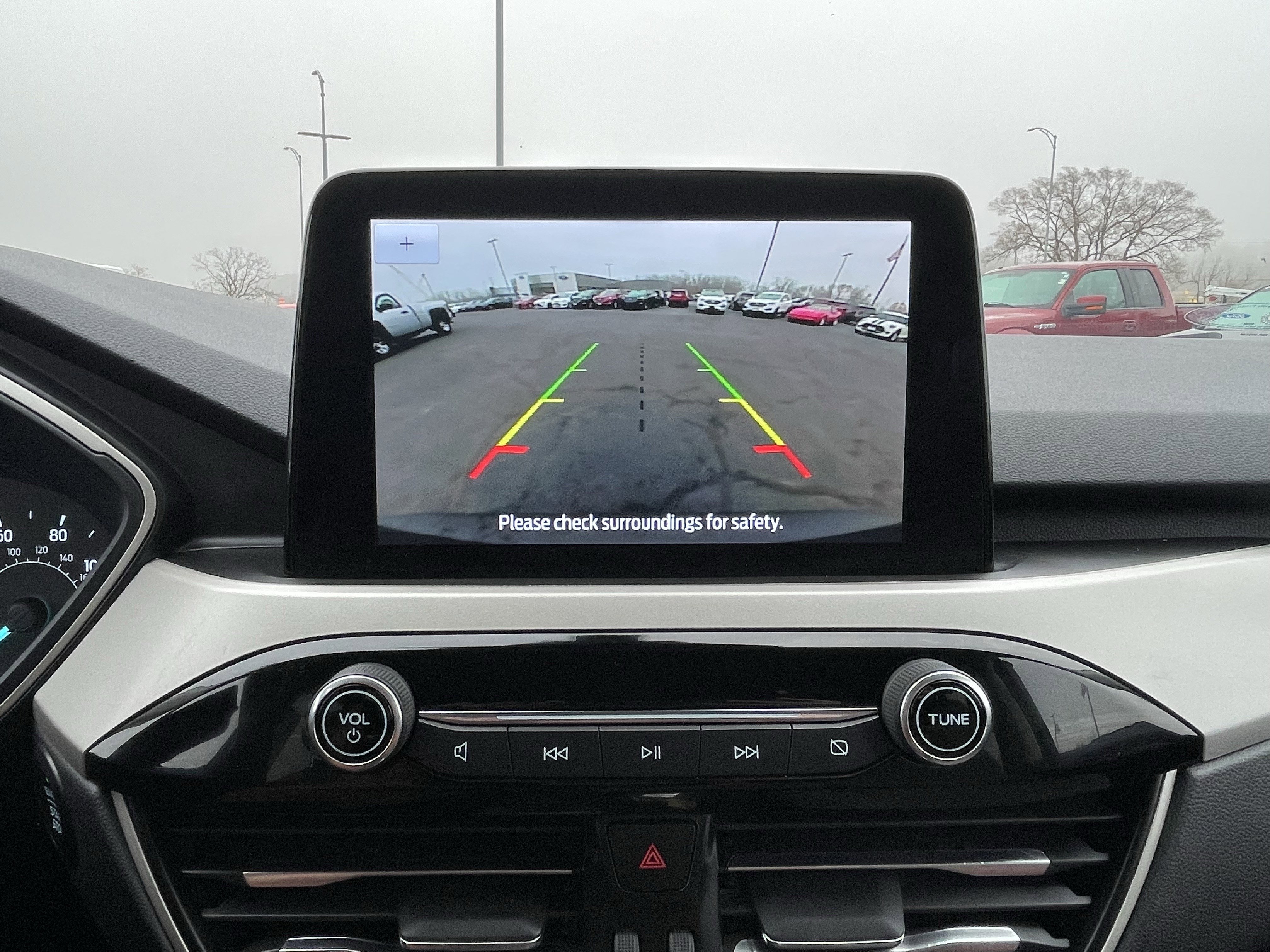 Used 2022 Ford Escape SE w/ Cold Weather Package image 30