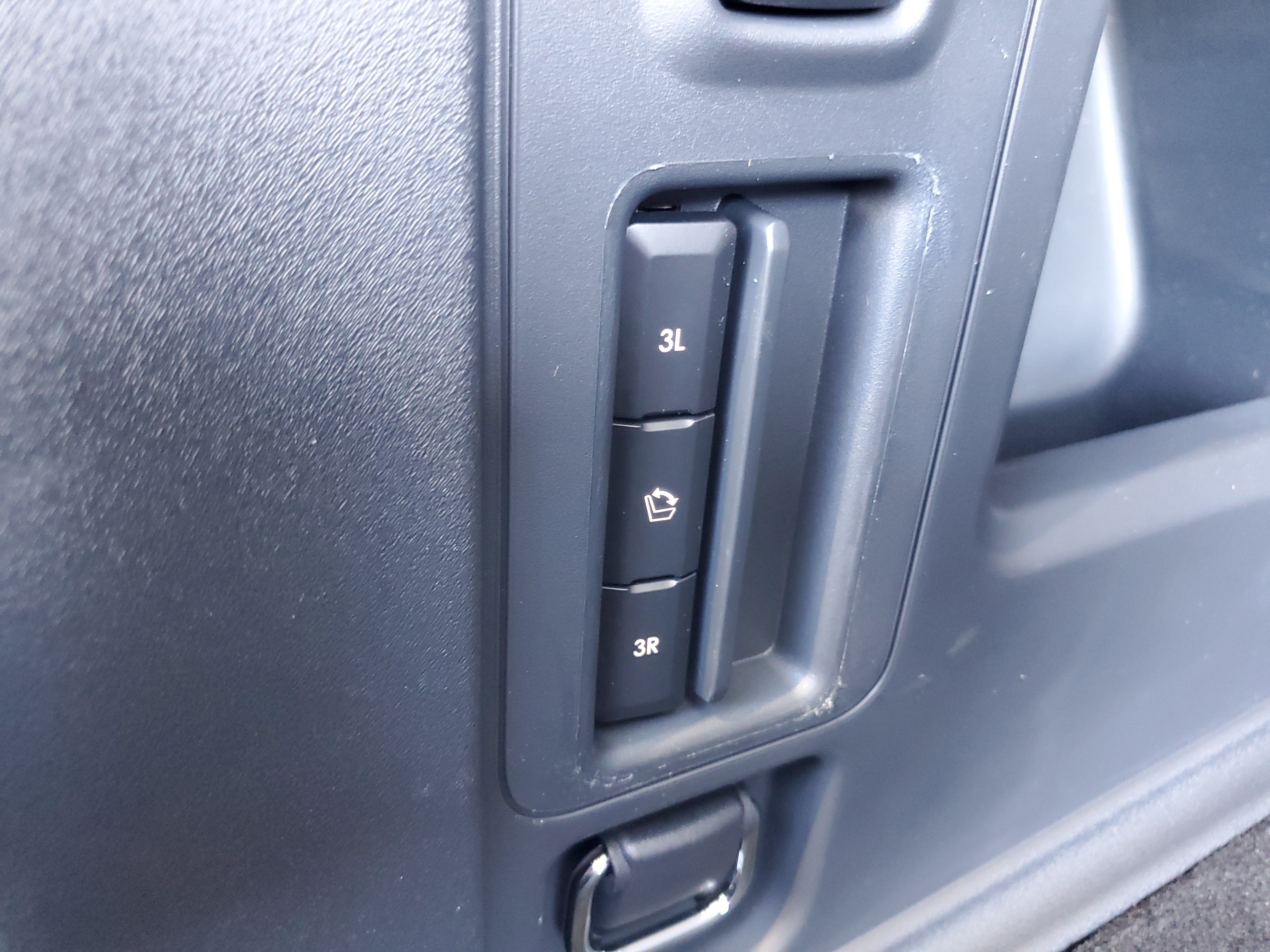 New 2027 Lincoln Navigator Reserve w/ Jet Appearance Package AWD/4WD image 35