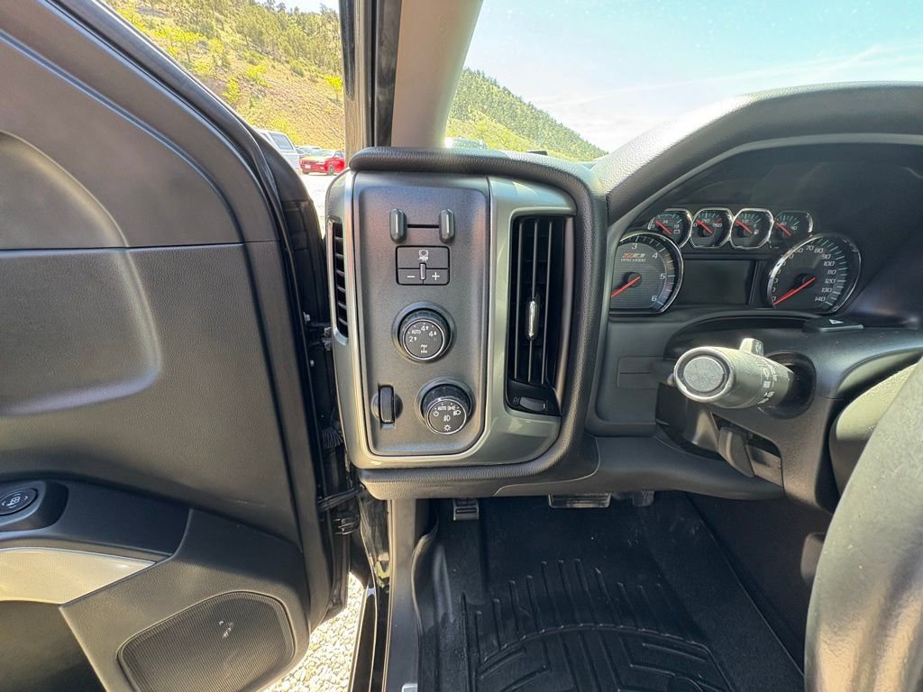 Used 2015 Chevrolet Silverado 1500 LT w/ All Star Edition AWD/4WD image 16
