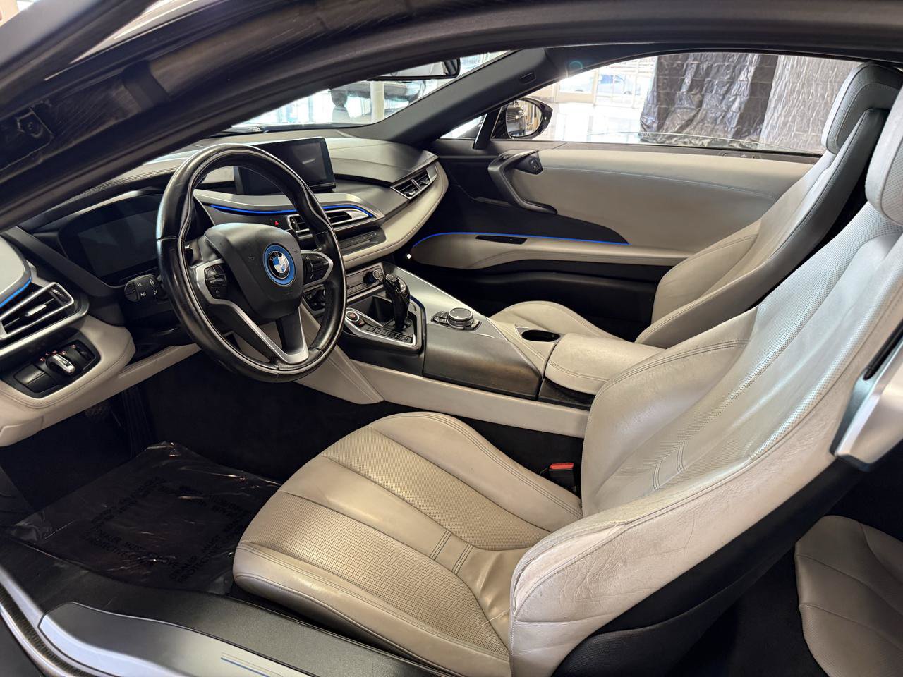 Used 2014 BMW i8 AWD/4WD image 10