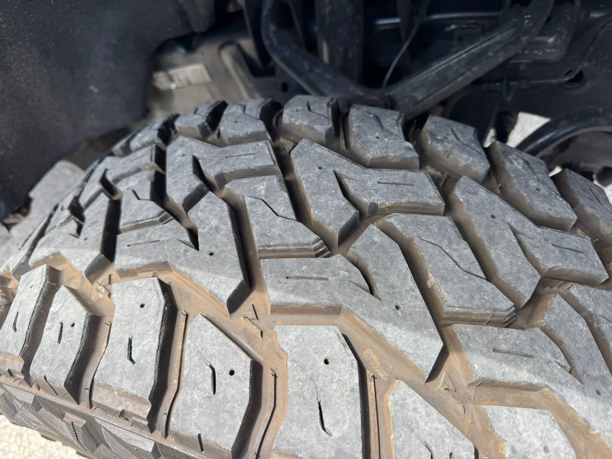 Used 2016 Chevrolet Silverado 2500 LT w/ Custom Sport Edition image 38