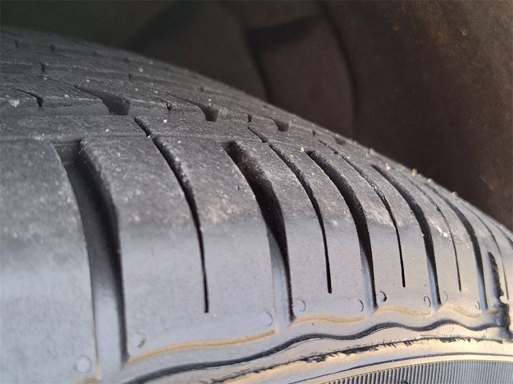 Used 2023 Buick Envision Preferred image 18