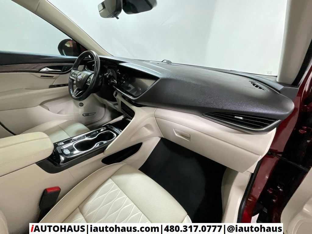 Used 2022 Buick Envision Avenir w/ Technology Package II FWD image 21