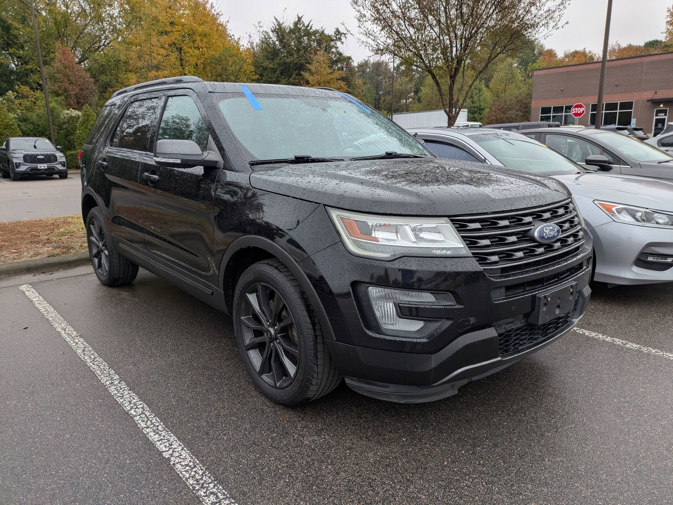 Used 2017 Ford Explorer XLT w/ Equipment Group 202A