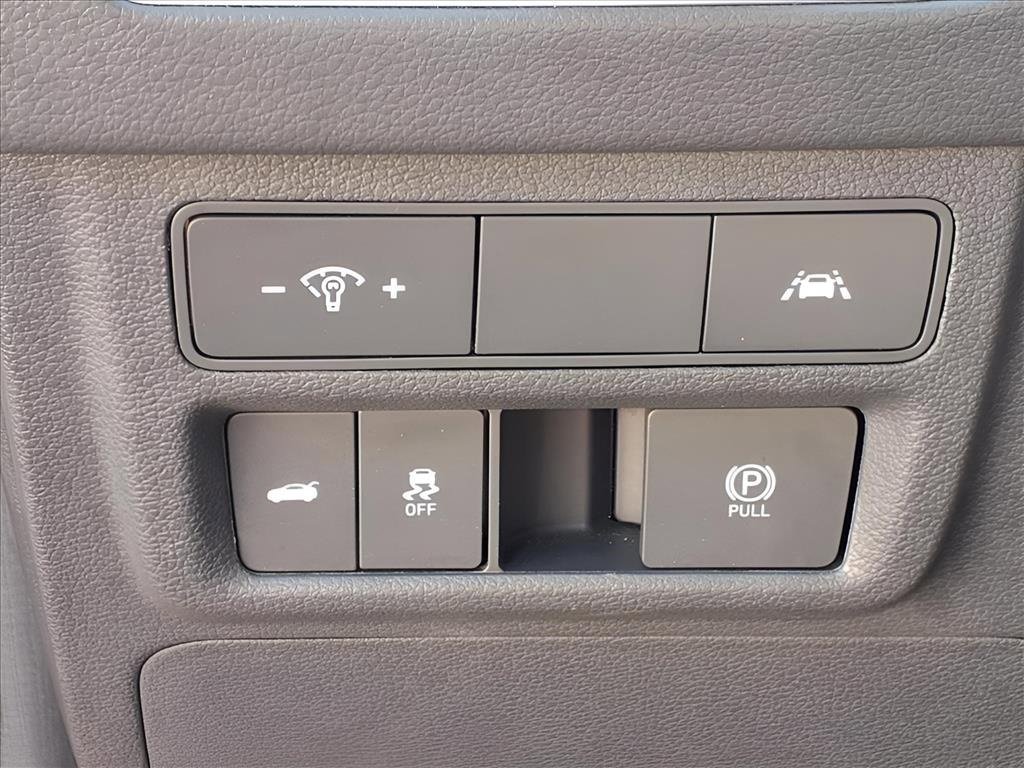 Used 2022 Hyundai Sonata SEL Plus w/ Cargo Package image 17