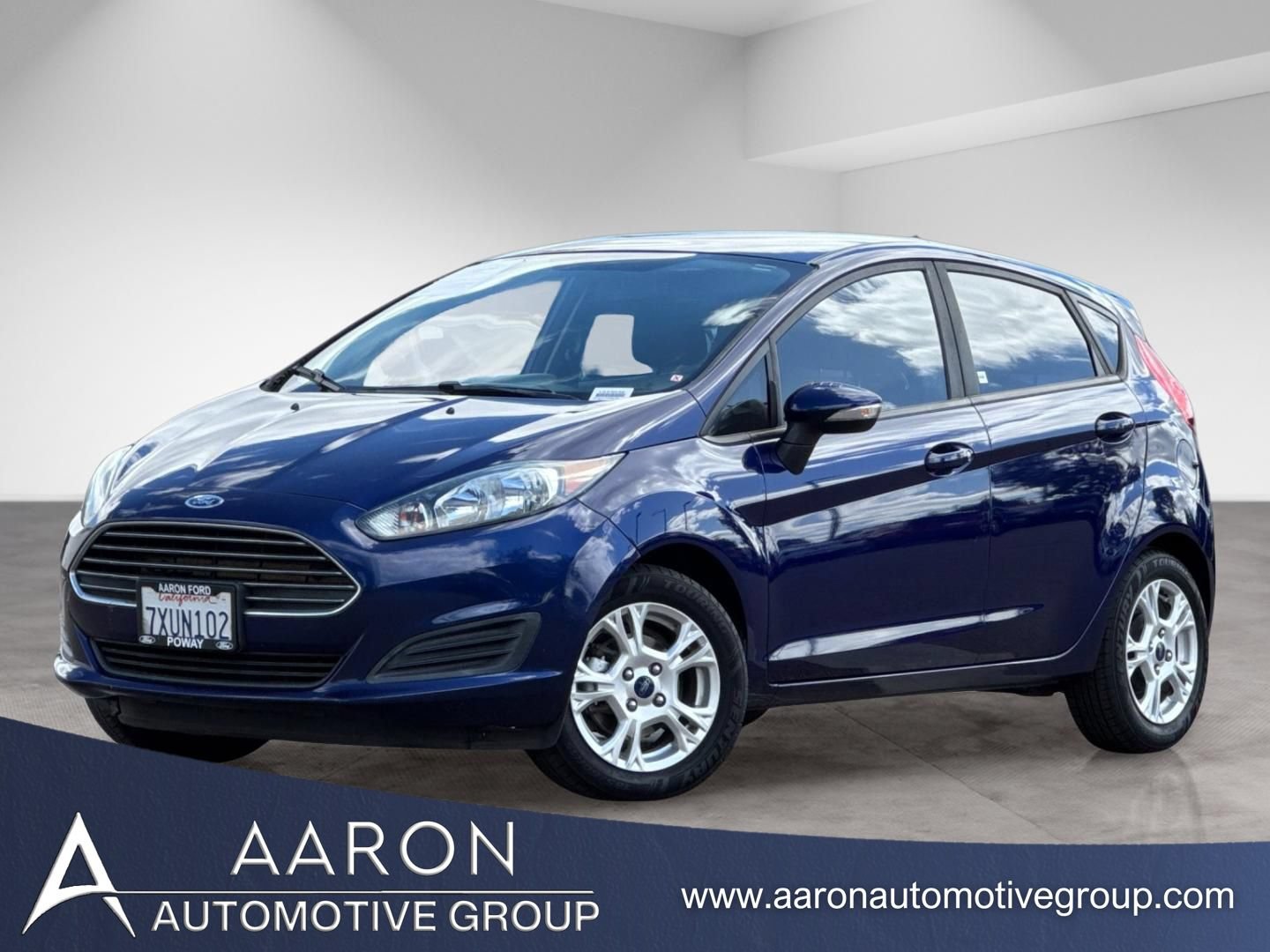 Used 2016 Ford Fiesta SE FWD image 1