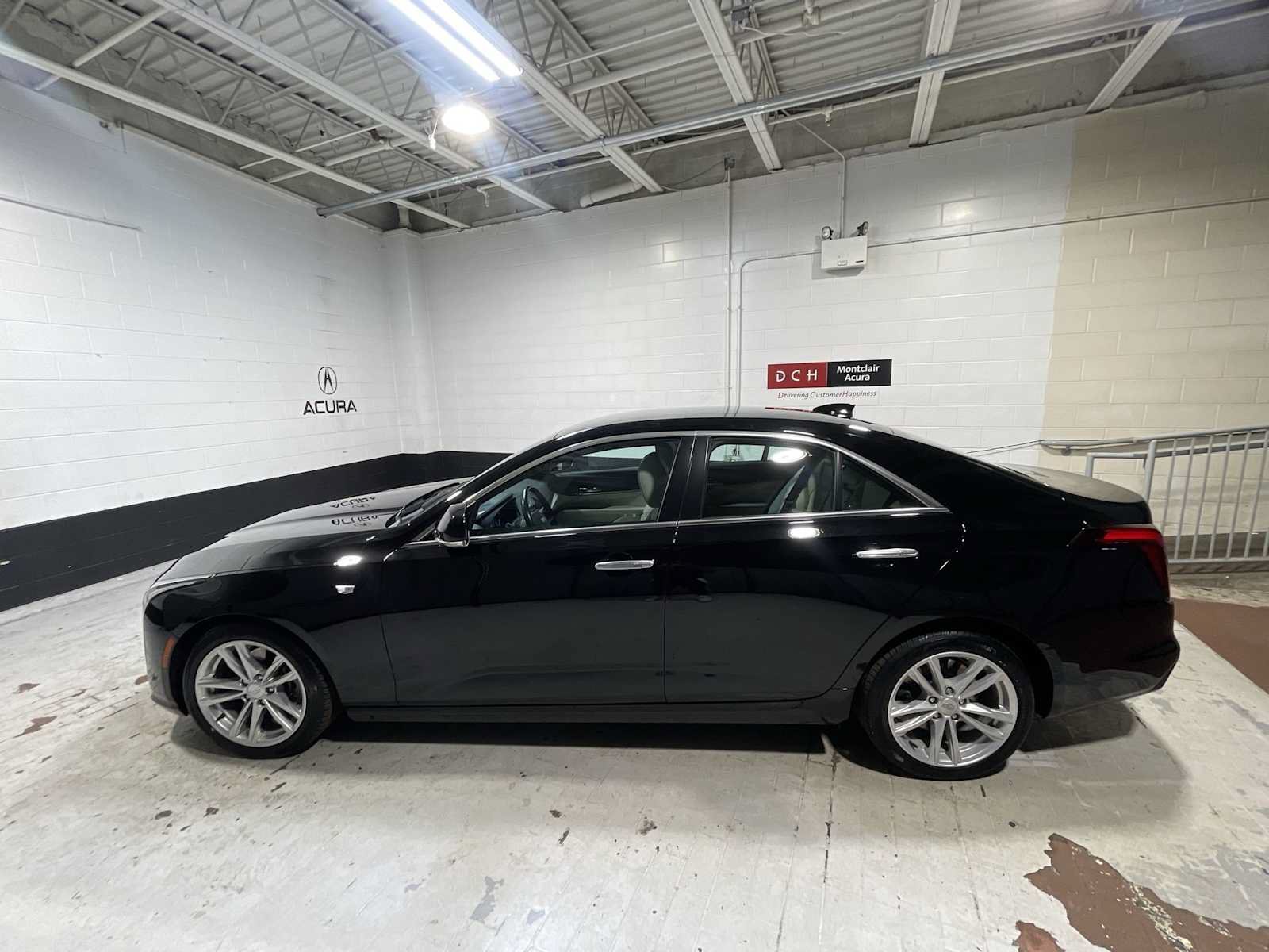 Used 2024 Cadillac CT4 Luxury w/ Cold Weather Package RWD image 3