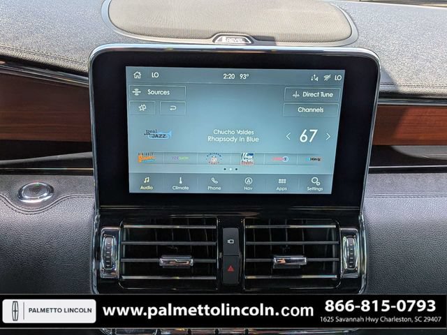Used 2020 Lincoln Navigator Reserve w/ Equipment Group 208A Reserve AWD/4WD image 18