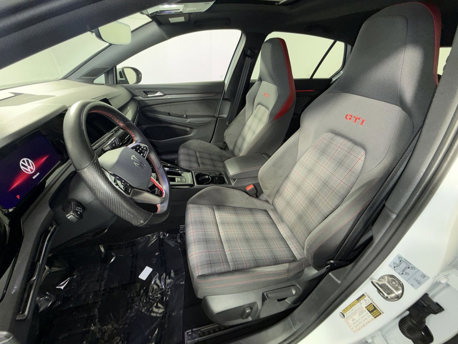 Used 2023 Volkswagen GTI SE w/ Black Wheel Package image 13