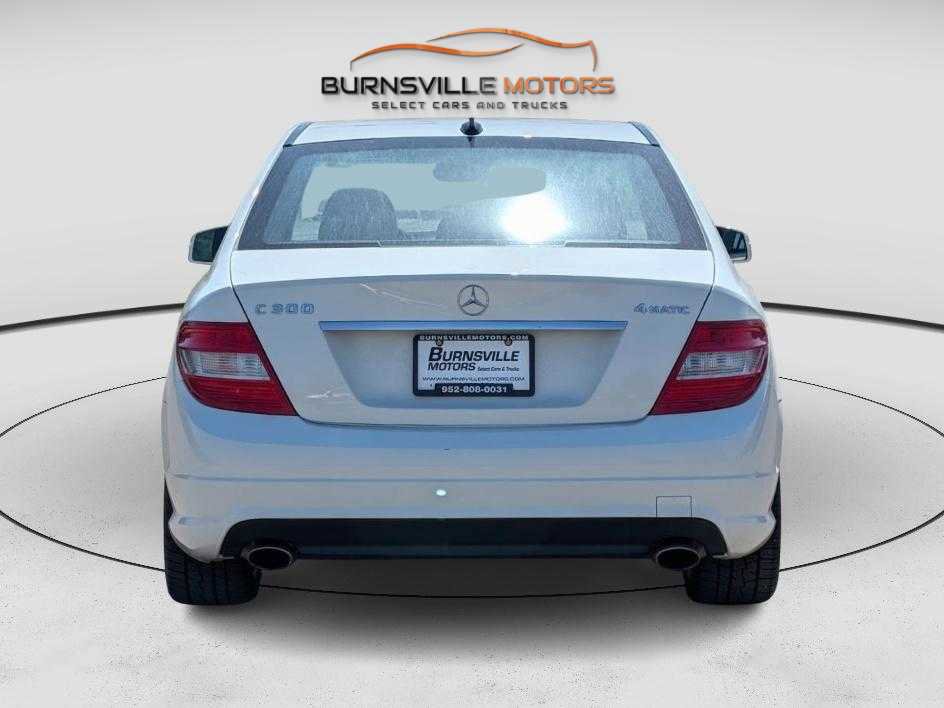 Used 2010 Mercedes-Benz C 300 Sport image 5