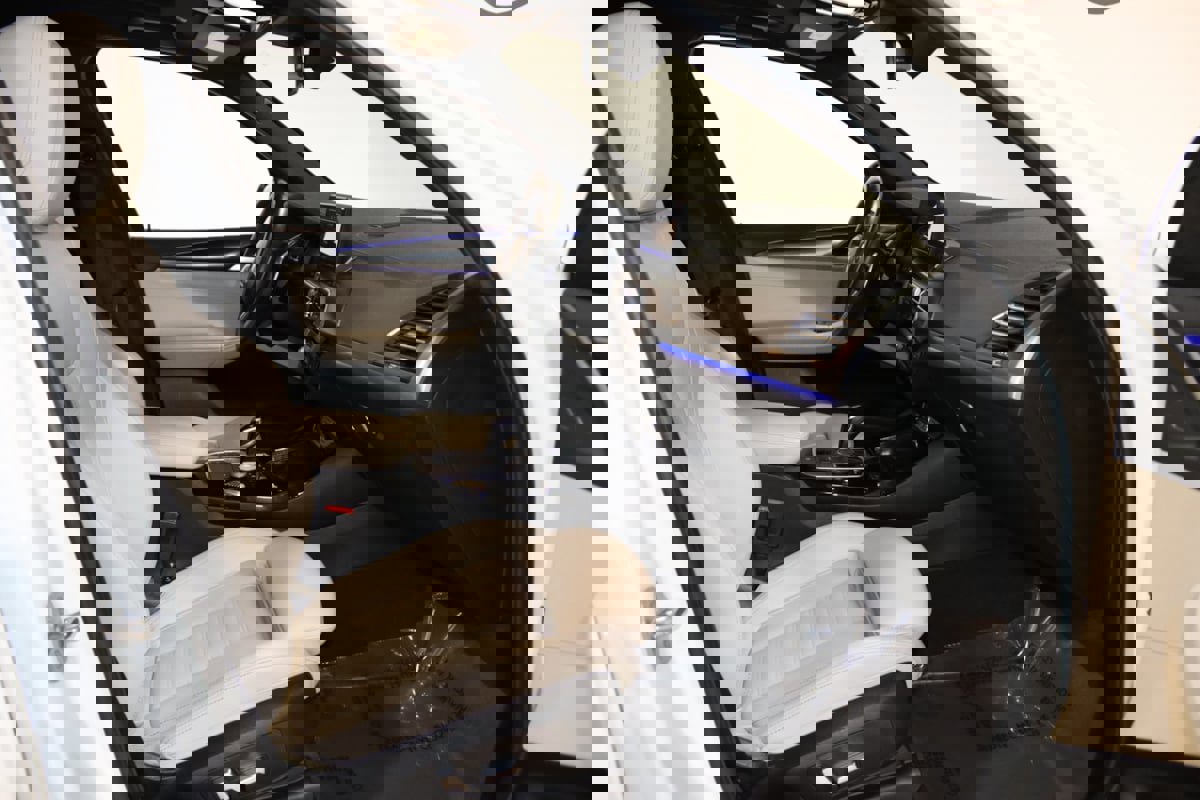 Used 2023 BMW X3 M40i w/ Premium Package image 56