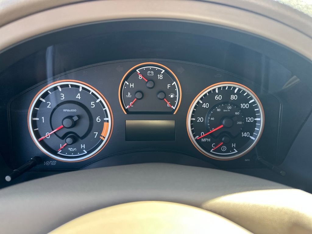 Used 2011 Nissan Armada SV image 23