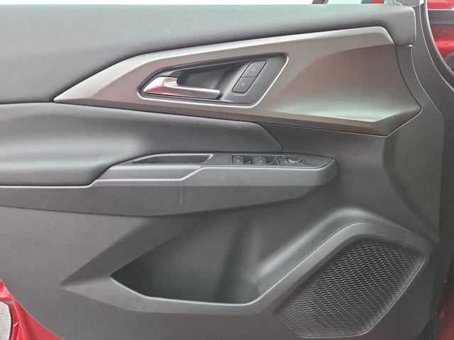 New 2026 Chevrolet Equinox EV LT image 21