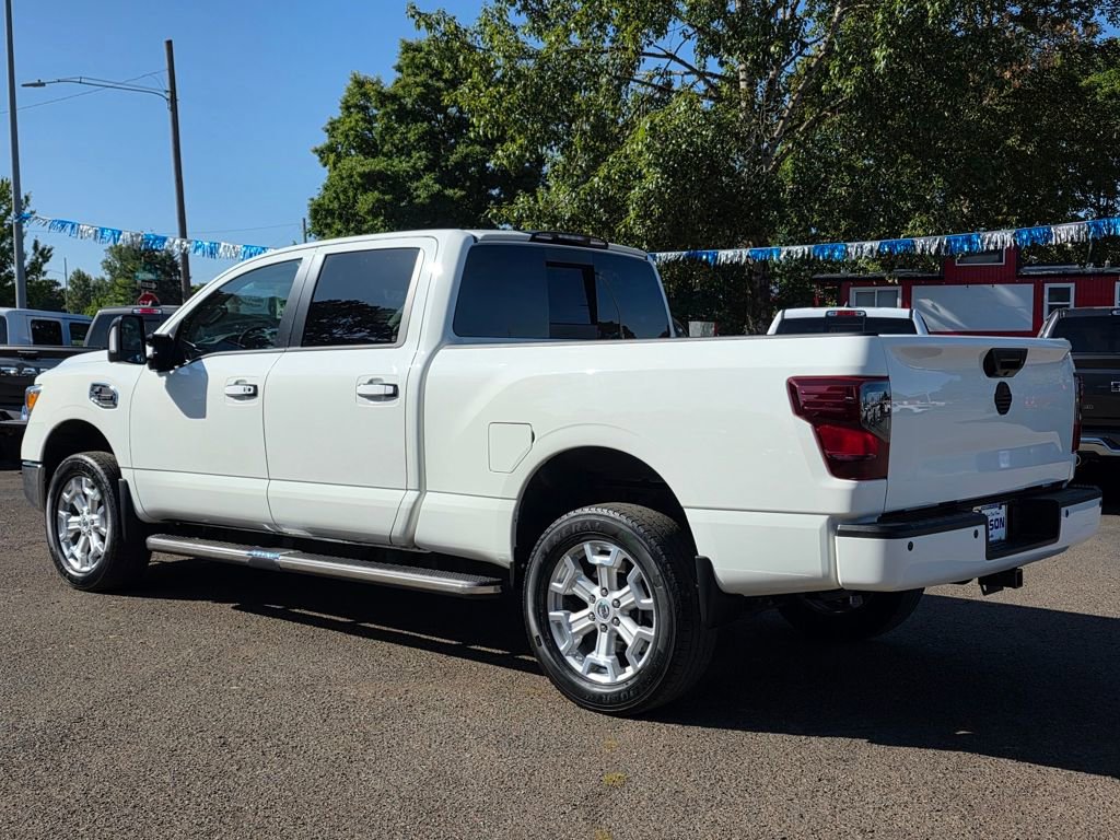 Used 2019 Nissan Titan SV w/ SV Convenience Package image 30
