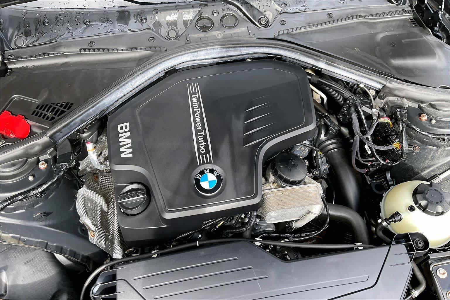 Used 2013 BMW 328i xDrive Sedan AWD/4WD image 29