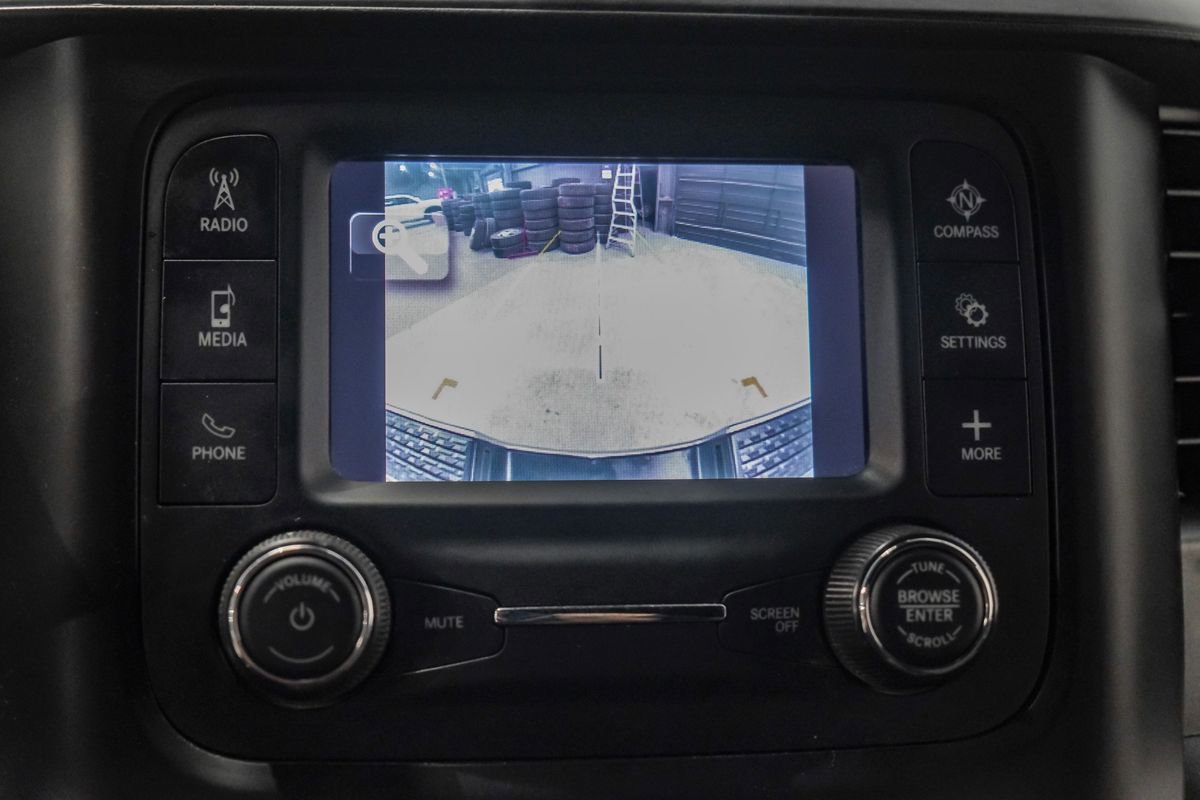 Used 2021 RAM 2500 Big Horn image 22